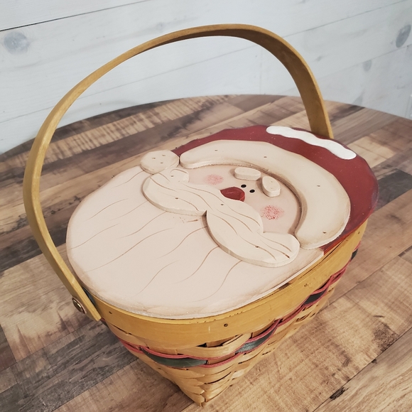 Vintage Santa woven hinge basket with swivel handle Christmas country folk art - Picture 2 of 15